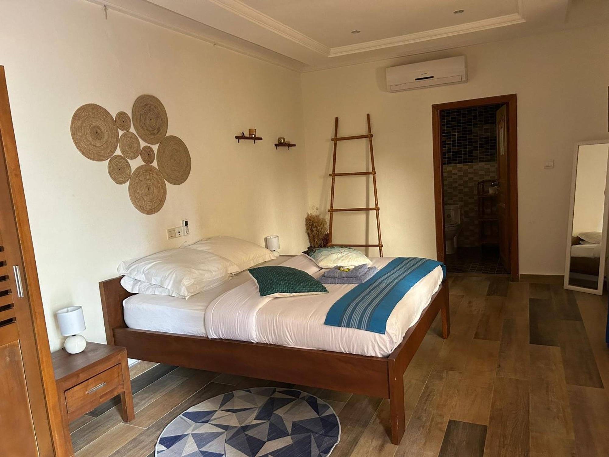 L'Oasis Guesthouse Κοτονού Εξωτερικό φωτογραφία