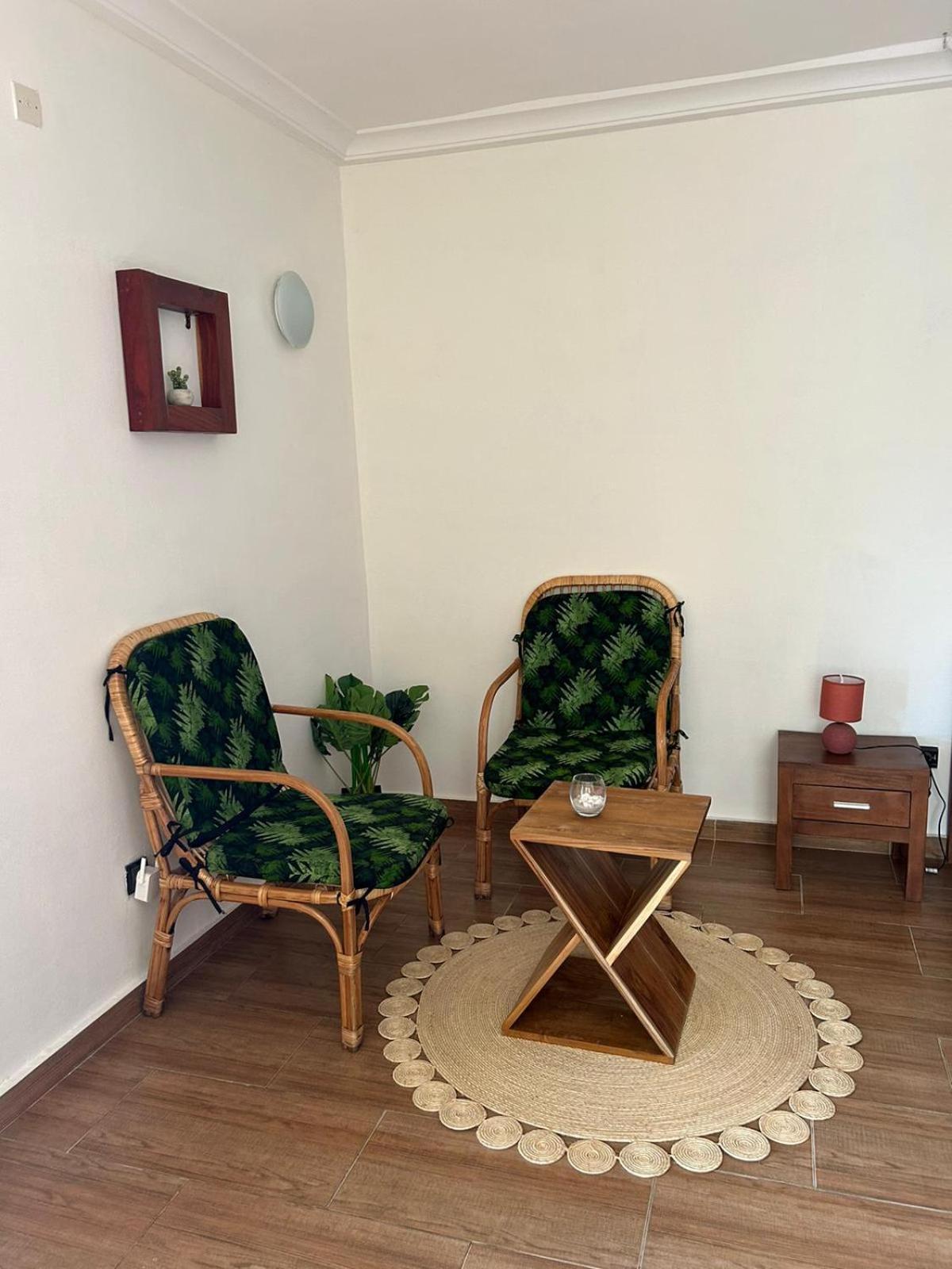 L'Oasis Guesthouse Κοτονού Εξωτερικό φωτογραφία