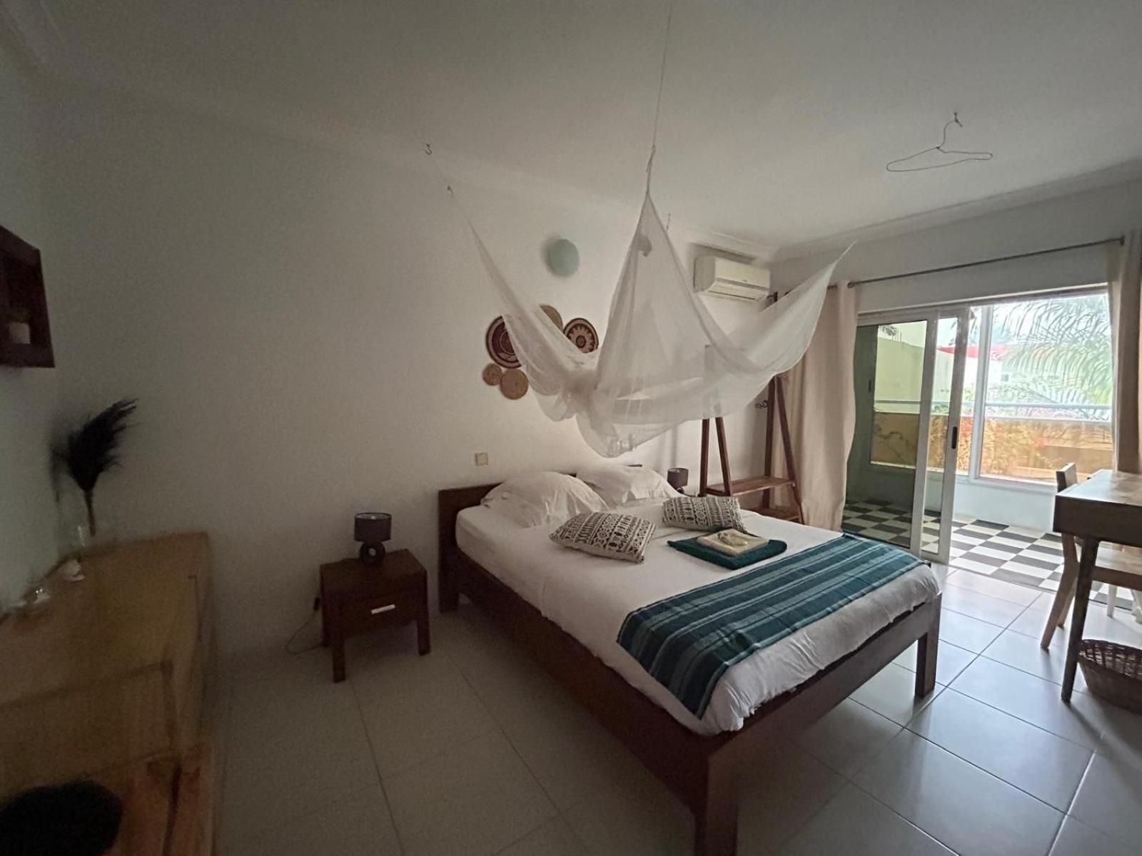 L'Oasis Guesthouse Κοτονού Εξωτερικό φωτογραφία