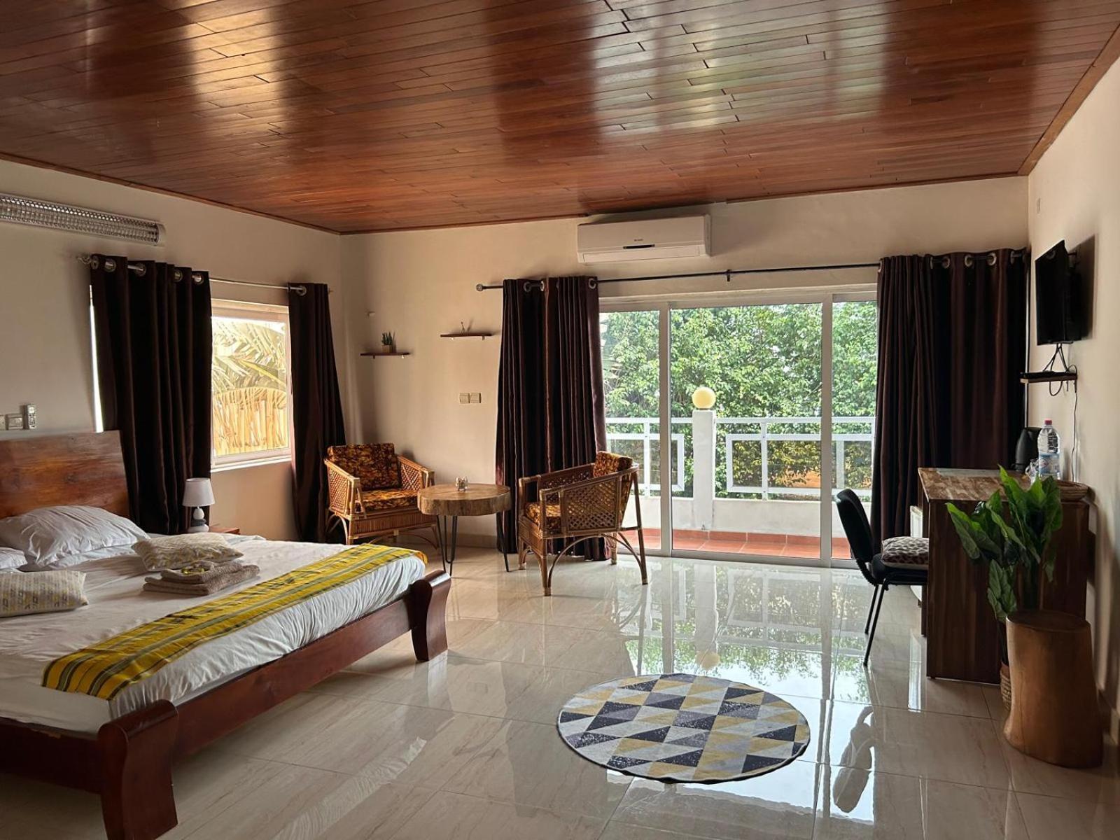 L'Oasis Guesthouse Κοτονού Εξωτερικό φωτογραφία